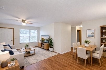 Photo - 1744 W Market St