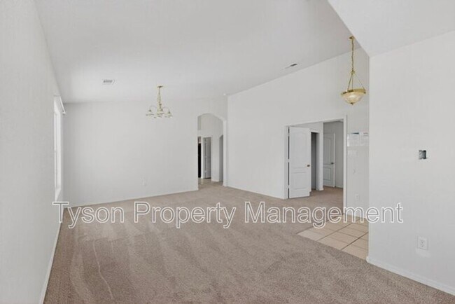 Photo - 9012 Sandy Spring Ave SW
