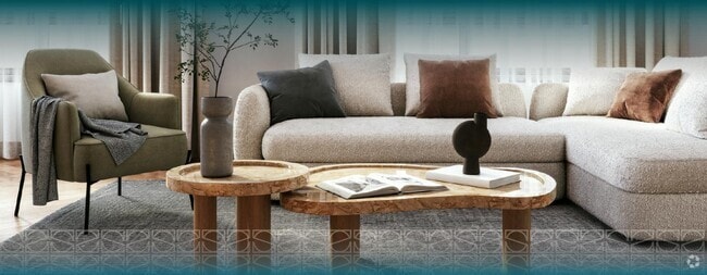 Building Photo - The Sonoran Row Rental