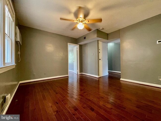 1858 Kendall St NE Unidad 2