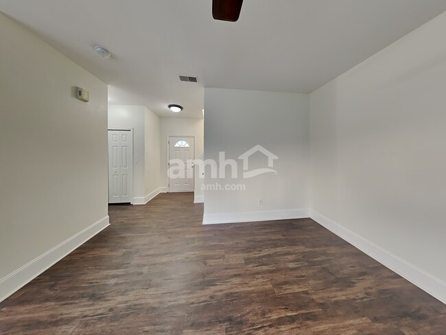 Photo - 2003 Moonstone Ln