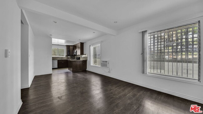 Photo - 1155 Horn Ave Unit 2