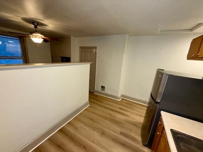 157 N 21st St Unit 3R