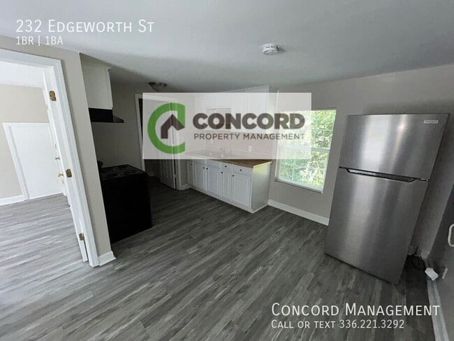 Photo - 232 Edgeworth St