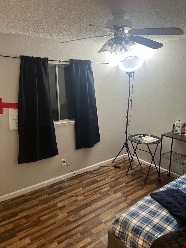 Photo - 6871 Beth Cir