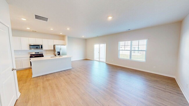 Photo - 6358 Ripken St