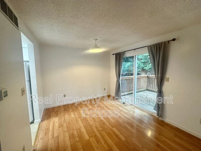 Photo - 19659 20th Ave NE