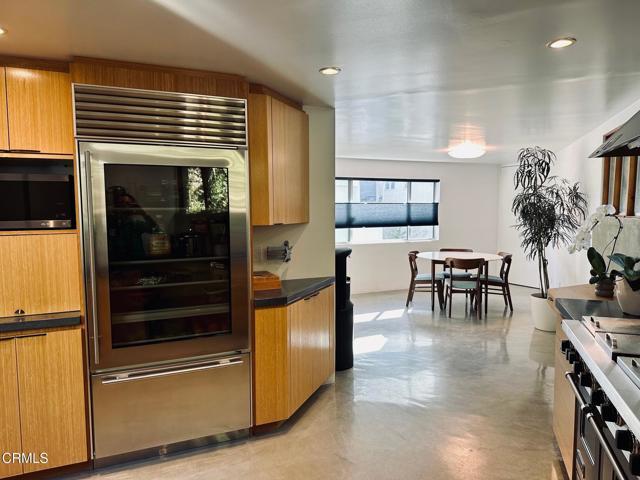 Building Photo - 3551 Dixie Canyon Pl Rental