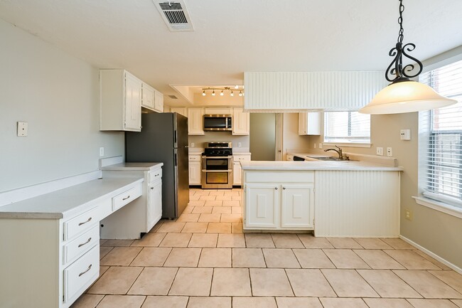 Photo - 1219 Briarmead Dr