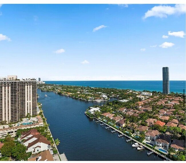 Photo - 19355 Turnberry Way Unit PHK