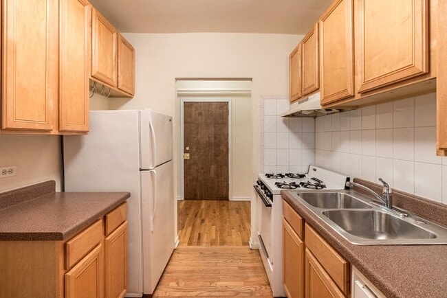 Photo - 731 W Barry Ave Unit 724-2S