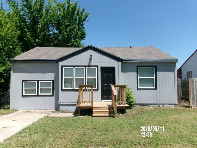 Building Photo - 1311 NW Taylor Ave