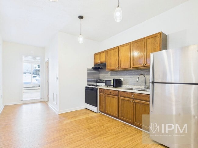 Photo - 319 N Penn St Unit 319 N. Penn St Apt 1