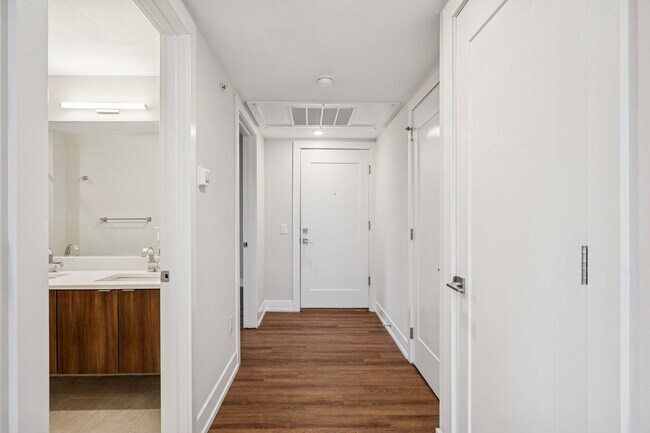 Photo - Spruce Square