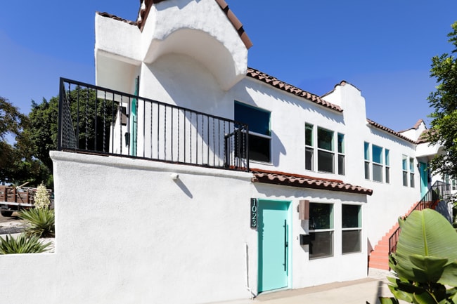 Photo - 1023 Tremont St Unidad 2689