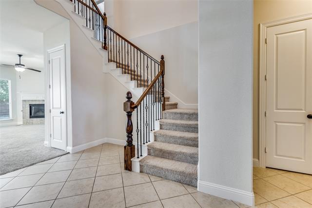 Photo - 217 Gilpin Ln