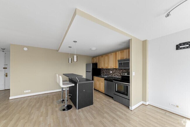 Building Photo - 1 bedroom in Chicago IL 60613 Unit 1215 Rental