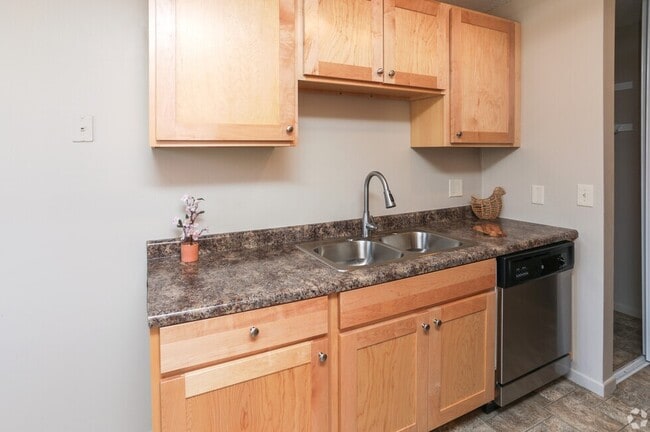 Photo - Ridgewood Apartments