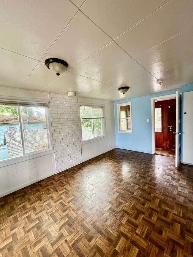 Photo - 825 Carolina St Unidad B