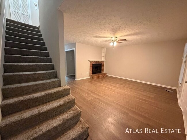 Photo - 102 Highland Park Dr