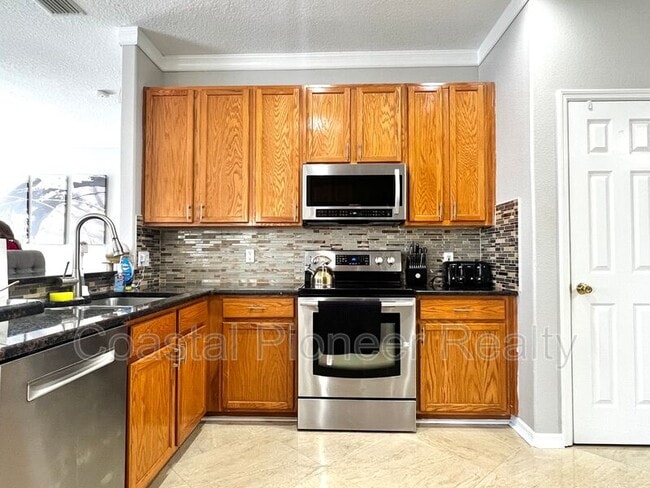 Photo - 8848 Cameron Crest Dr
