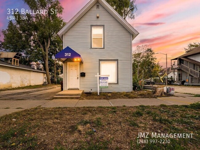 Building Photo - 312 Ballard St