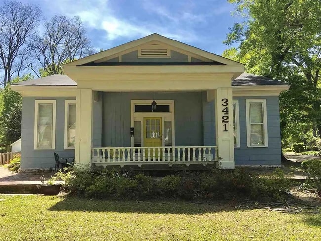 Building Photo - 3421 Northview Dr