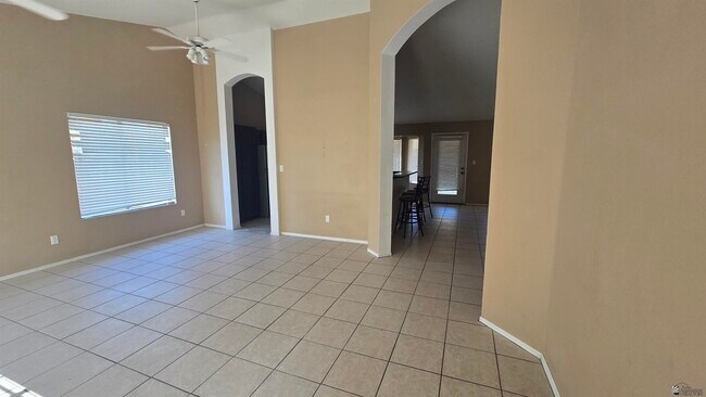 Photo - 1541 S 34th Ave