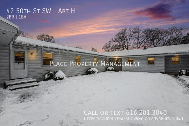 Photo - 42 50th St SW Unidad Apt H