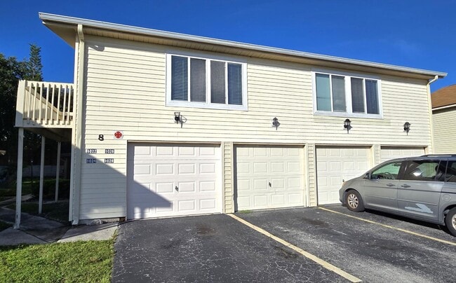 Photo - 1024 Spring Meadow Dr