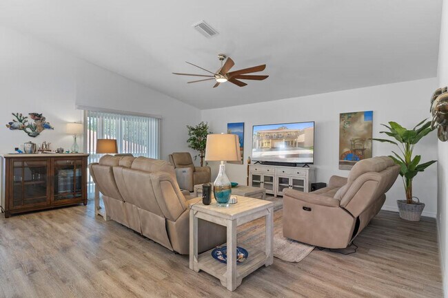 Photo - 4860 S Tromp Lp Unit SI ID1472653P