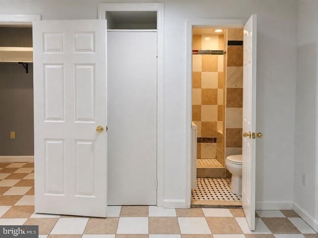 Photo - 9105 Chesley Knoll Ct