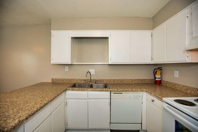 Cocina - Thirty-One 32 Cypress