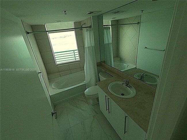 Photo - 335 S Biscayne Blvd Unit 1712