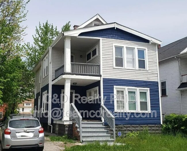 Building Photo - 13701 Benwood Ave