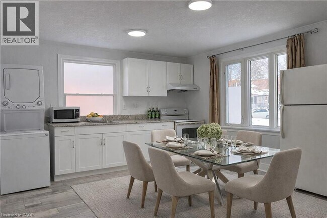 Photo - 168 FIFTH Avenue Unit# 1