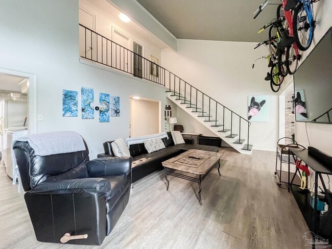 Photo - 4836 Huron Dr