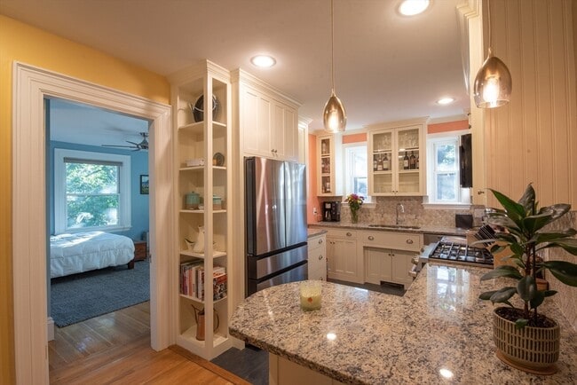 Photo - 159 Washington St Unit 3