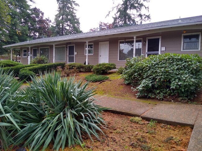 Building Photo - 320 Wilson St S Unit 320 Wilson St S