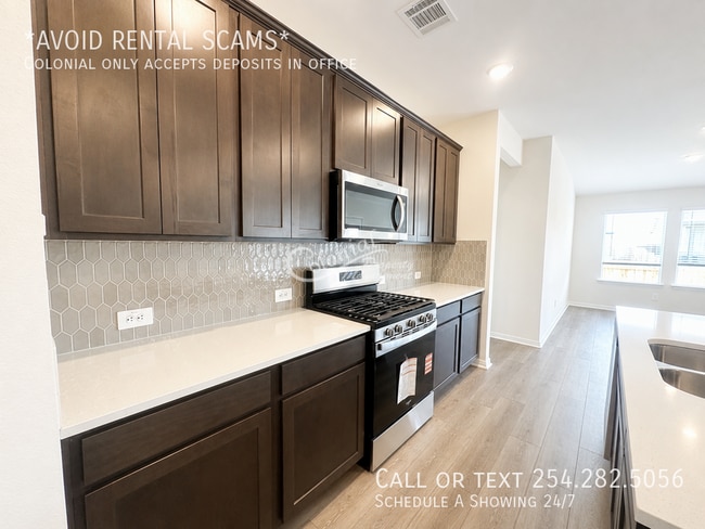 Photo - 105 Fossil Dr