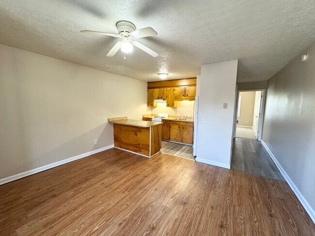 Photo - Conway - 1 Bedroom / 1 Bathroom Apartment