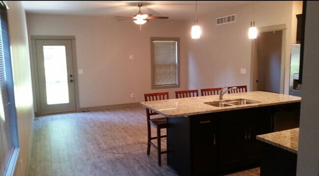 Photo - 3732 Marigold Dr