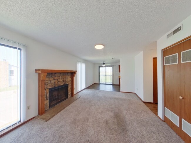 Photo - 3950 N Garland Cir