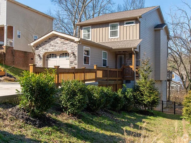 Building Photo - 1151 Coker Cir Rental