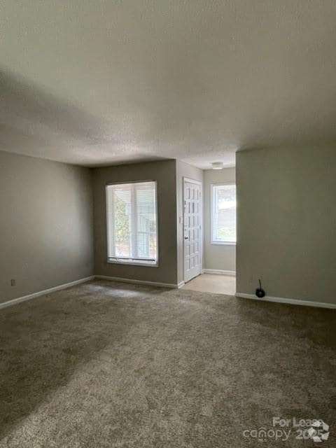 Building Photo - 2026 Harvest Ln Unit 85 Rental