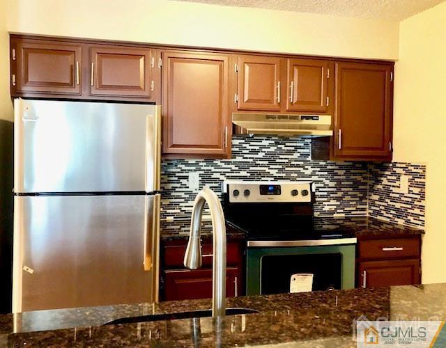 Building Photo - 513 Aspen Dr Unit 513