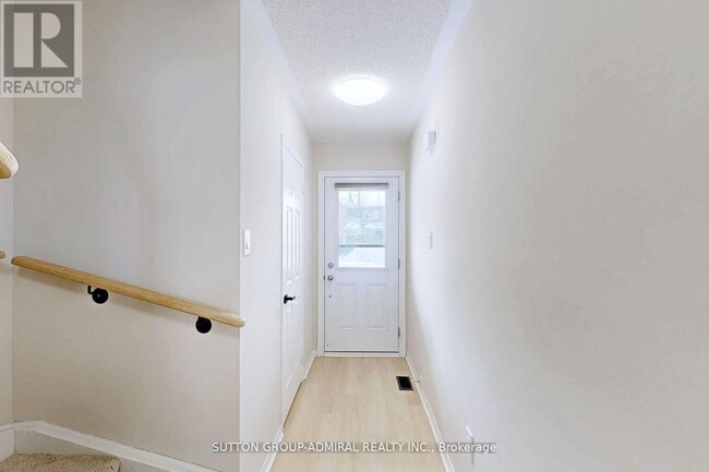 Photo - 32 Kelso Crescent