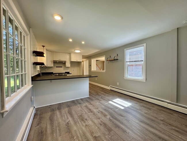 Photo - $3,395 Spacious 4BD/2BA Home w/Fenced Back...