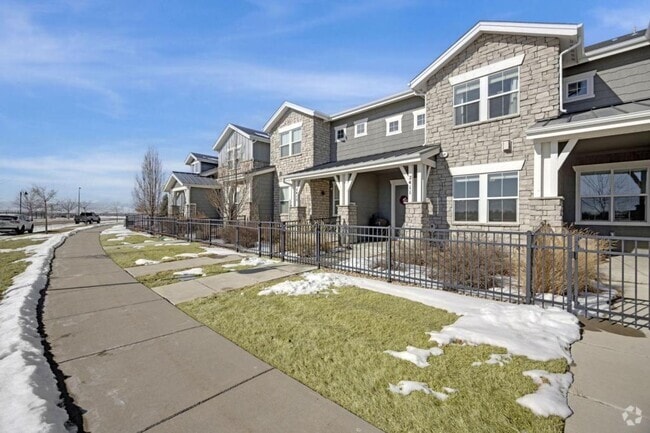Building Photo - 2411 Trio Falls Dr Rental