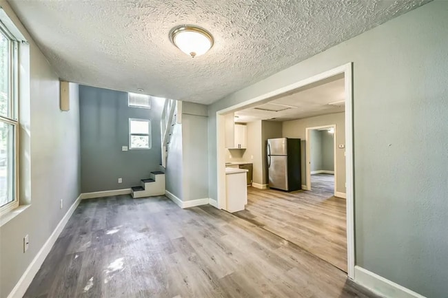 Photo - 4318 1st St Unidad B